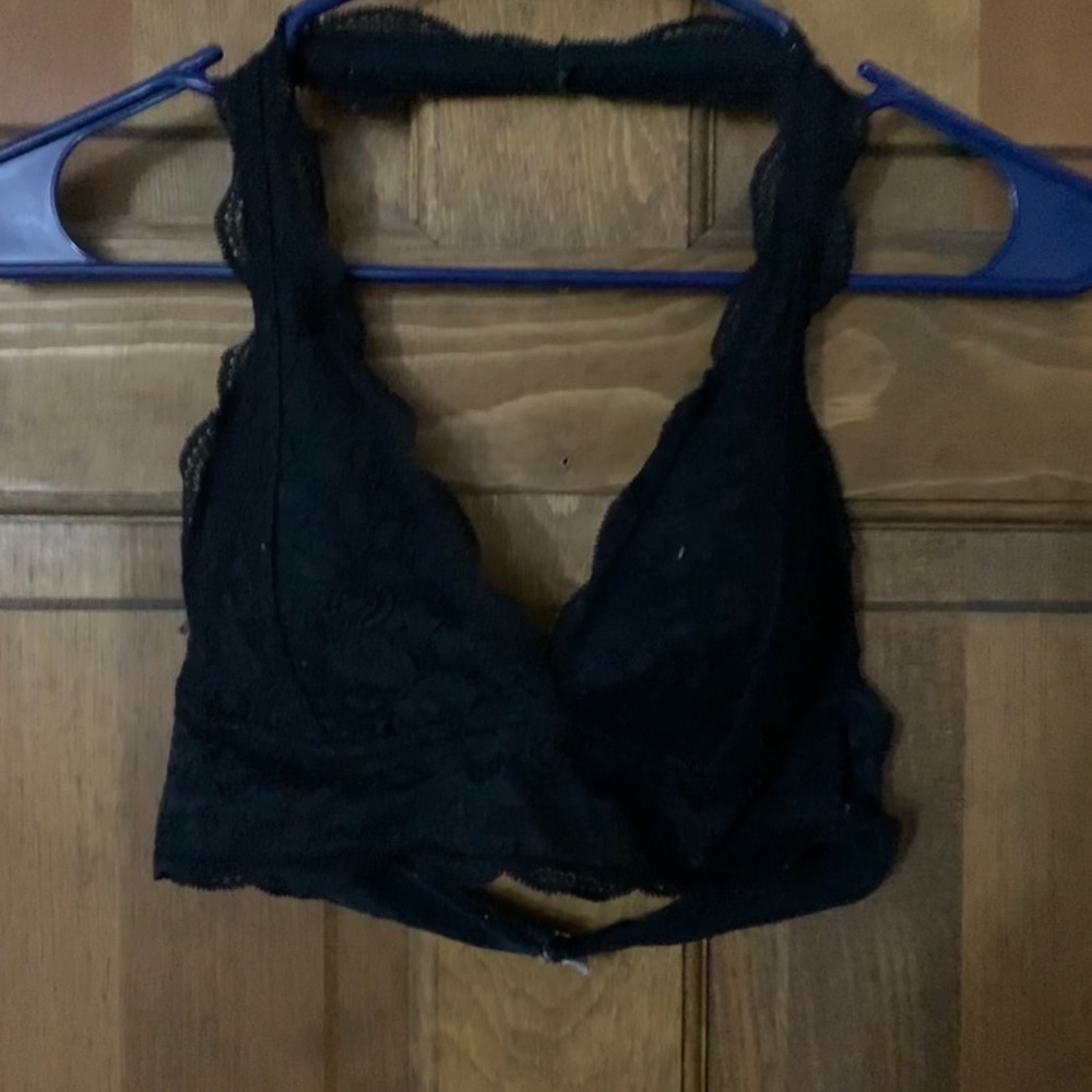 HALTER BRALETTE
